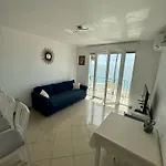 Maison Azur Riviera * אנטיב