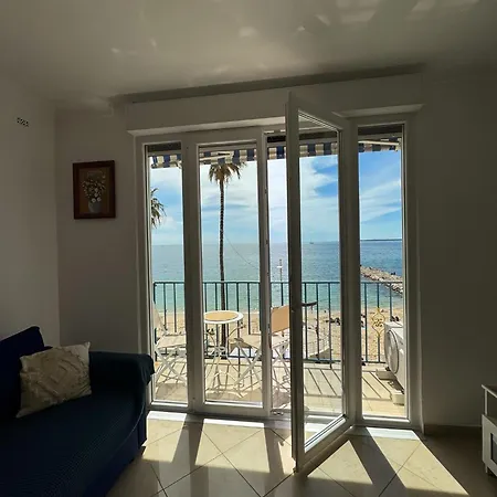 Maison Azur Riviera Lejlighed *